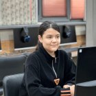 Kelajakni Kodlayotgan 14 yoshli Qizning Manifesti